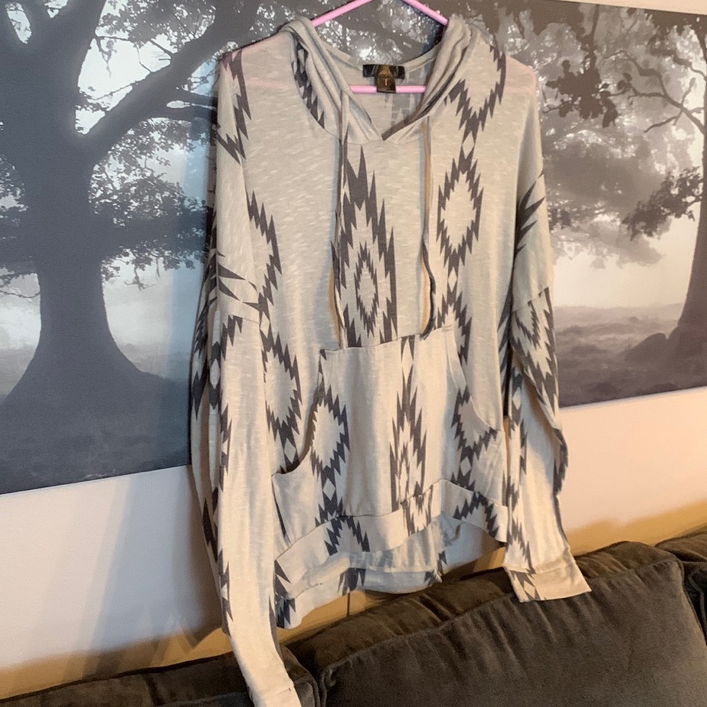 Rock & Roll Cowgirl 🐴Aztec hoodie light weight L